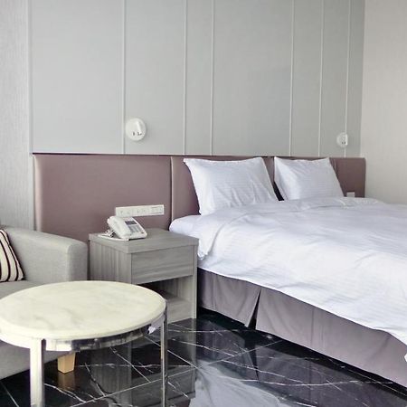 Champ De Rose Hotel Hualien Extérieur photo